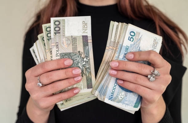 Pozyczka dla kazdego. Pozyczka z komornikiem