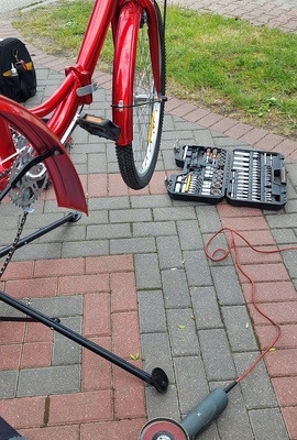 Naprawa rowerów trójkołowych, z wałem Kardana i napędem pasowym, Konstancin, Warszawa, Józefosław i okolice /Mobilny Ser