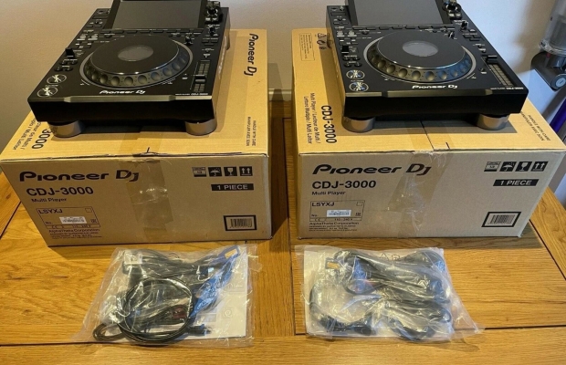 AlphaTheta CDJ-3000X, AlphaTheta Euphonia , Pioneer CDJ-3000, Pioneer DJM-A9, Pioneer CDJ-2000NXS2, Pioneer DJM-V10-LF