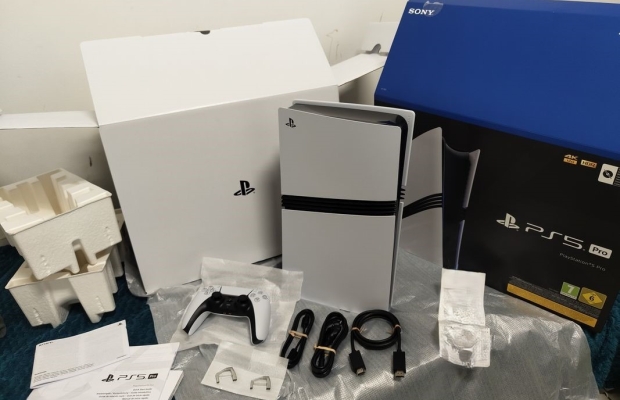 Sony PlayStation PS5 Pro, Sony PlayStation PS5 Slim, Nintendo Switch 2 oraz Microsoft Xbox Series X 2TB Konsola do gier