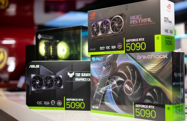 GeForce  RTX 5090 , RTX 5080, RTX 5070 Ti , RTX 5070 , RTX 4090 , RTX 4080 Super,  RTX 4080 , RTX 4070 Ti Super