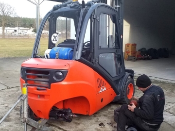 Serwis ładowarek teleskopowych, wózków widłowych i wiertnic