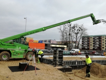 Ładowarka teleskopowa MERLO wynajem, serwis, sprzedaż ładowarki teleskopowe