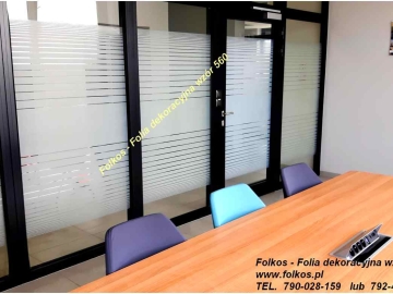 Open space - Usługa oklejania biur Warszawa -Folie matowe, dekoracyjne, przeciwsłoneczne , lustro weneckie ...Warszawa
